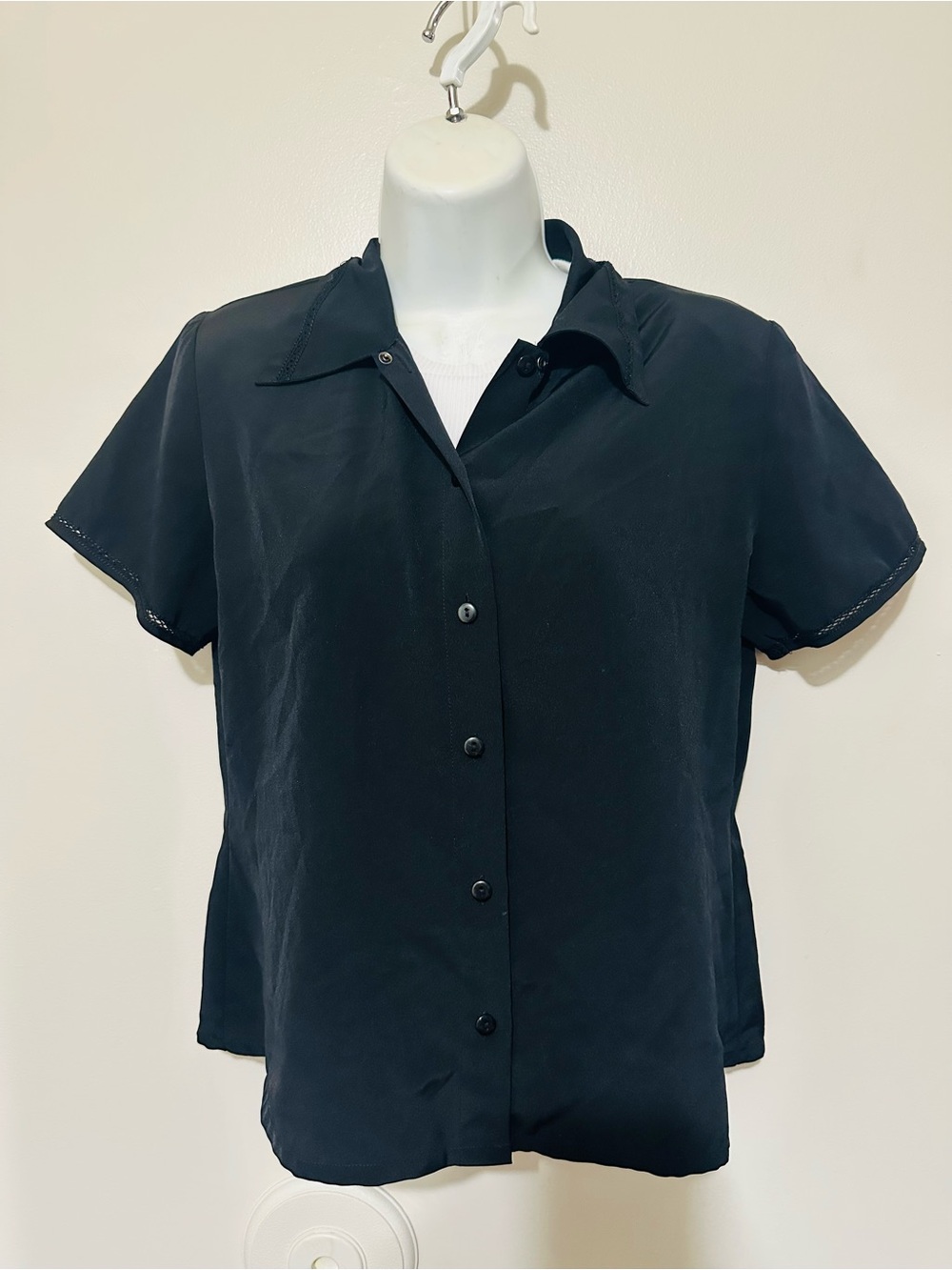 Yves St. Clair Petites Black Short‑Sleeve Button‑Up Blouse Classic Office Top